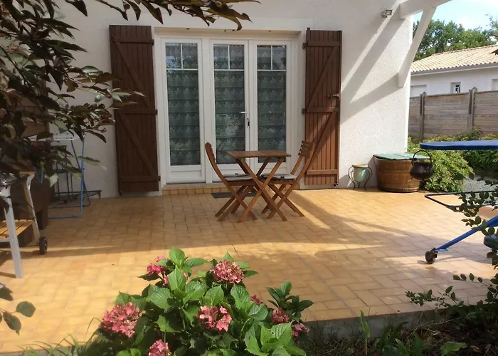 Holiday home La Bulle